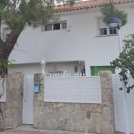 Casa Pinares Mostoles Exterior foto